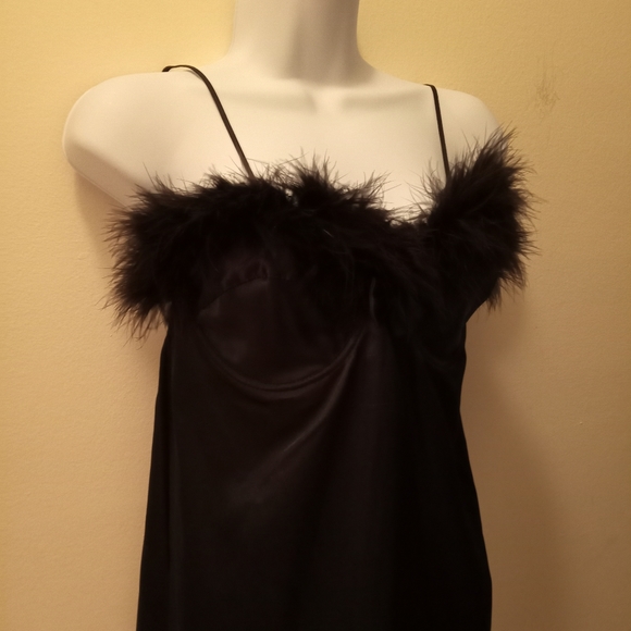 NWT🎁FREE GIFT INCLUDED 🎁 Feathers w/Buttons Sexy Satin Lingerie w/ Bra - Picture 14 of 15